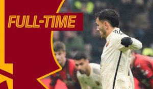 Un'azione di calcio nella partita di serie A tra Milan e Roma