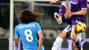 Guendouzi e Belotti in uno dei tanti duelli della gara nella partita di calcio di serie A tra Fiorentina e Lazio