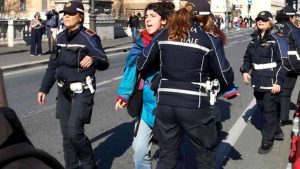 Ultima Generazione, Blitz alla Maratona di Roma