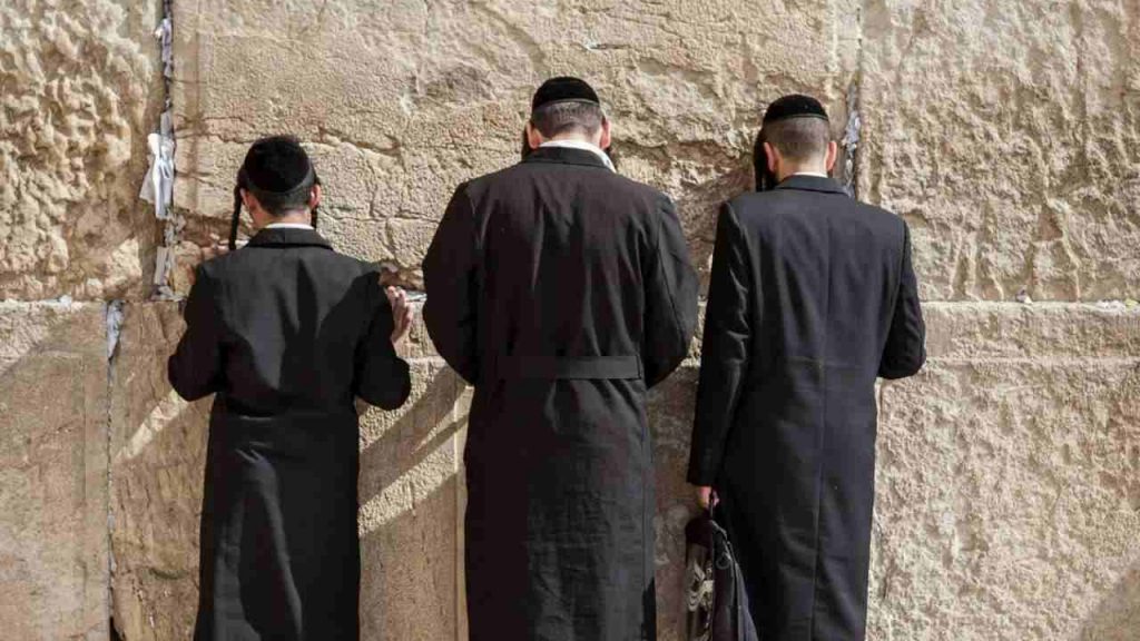Ebrei al muro del pianto