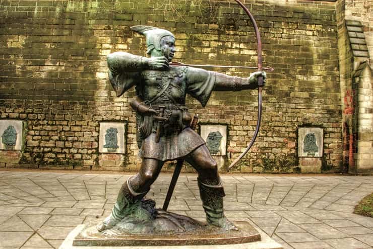 Statua di Robin Hood presso il Castello di Nottingham in Inghilterra