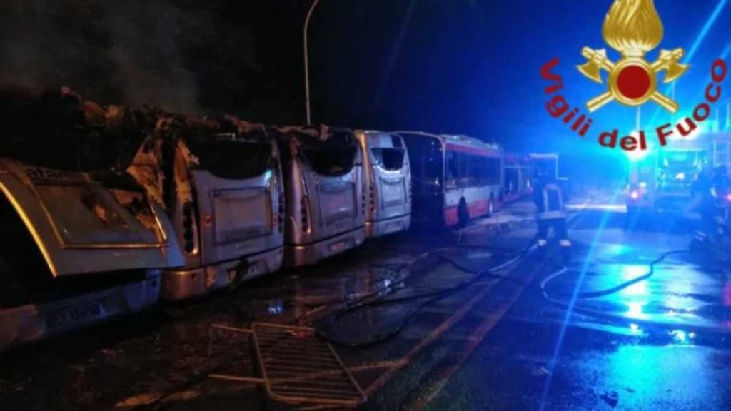Incendio Atac via Candoni