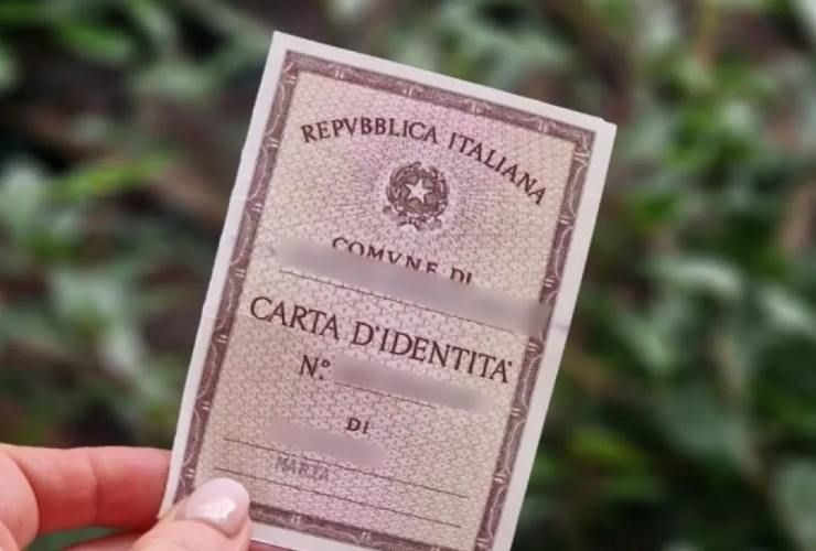 Addio carta d'identità - Romait.it