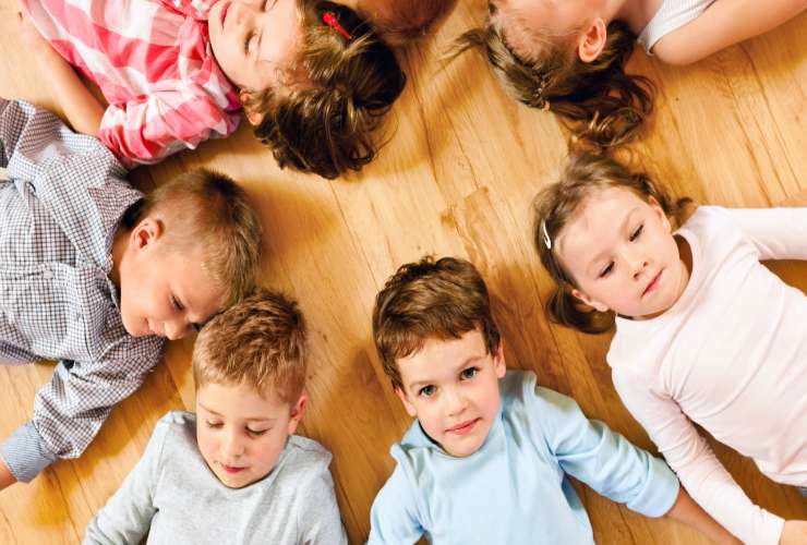 Bambini all'asilo nido