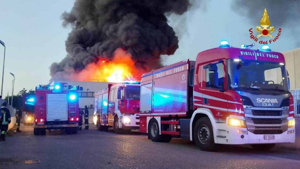 Incendi, Vigili del fuoco