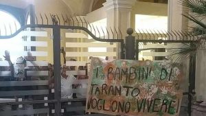 Contestazione contro il Sindaco di Taranto Piero Bitetti