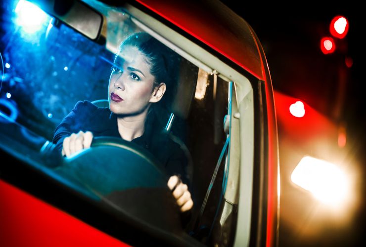 Donna al volante