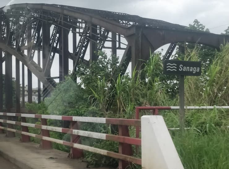 Ponte tedesco sul fiume Sanaga a Édéa