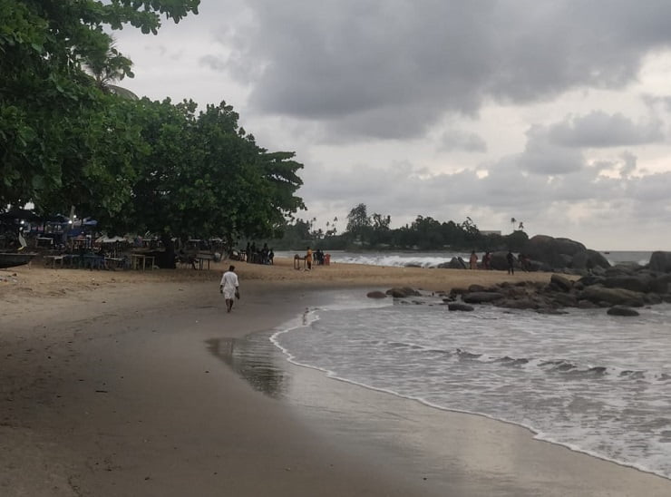 Scorcio della spiaggia e dell’Oceano Atlantico a Kribi