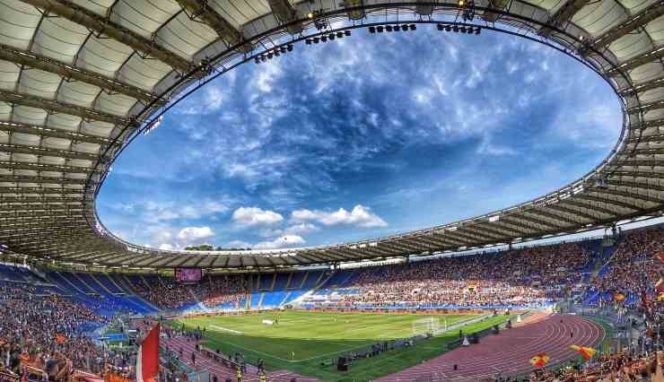Abbonamento allo stadio - Romait.it