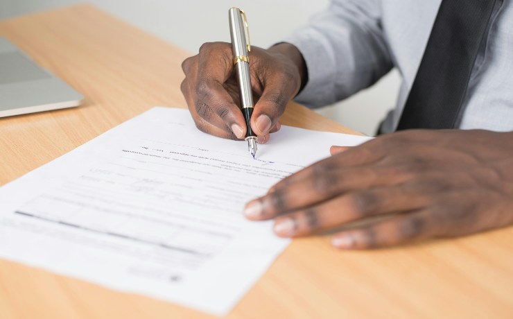 Contratto di lavoro - Romait.it