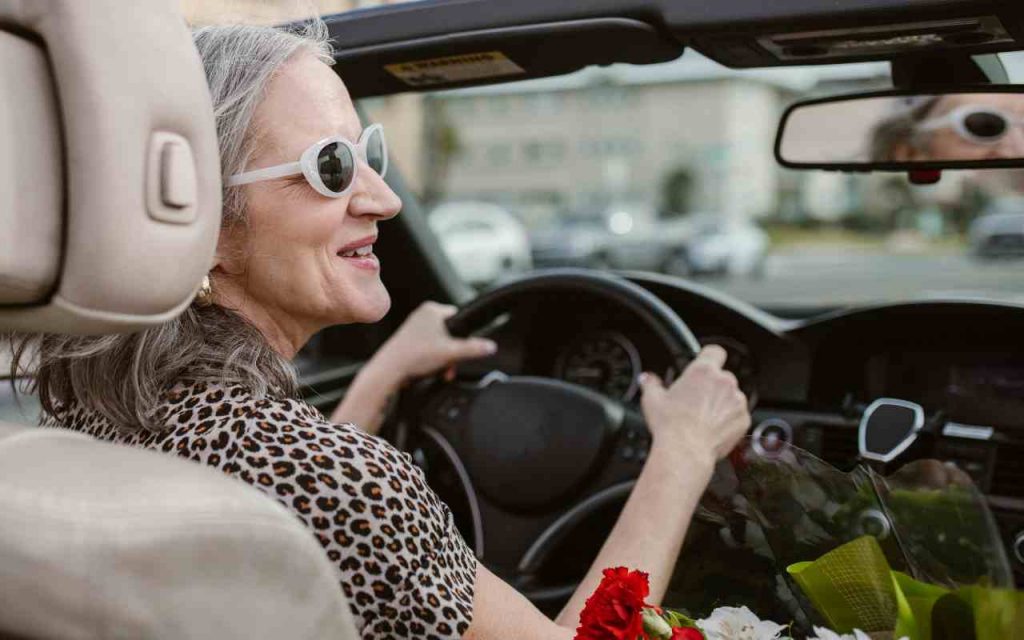 Donna al volante - Romait.it