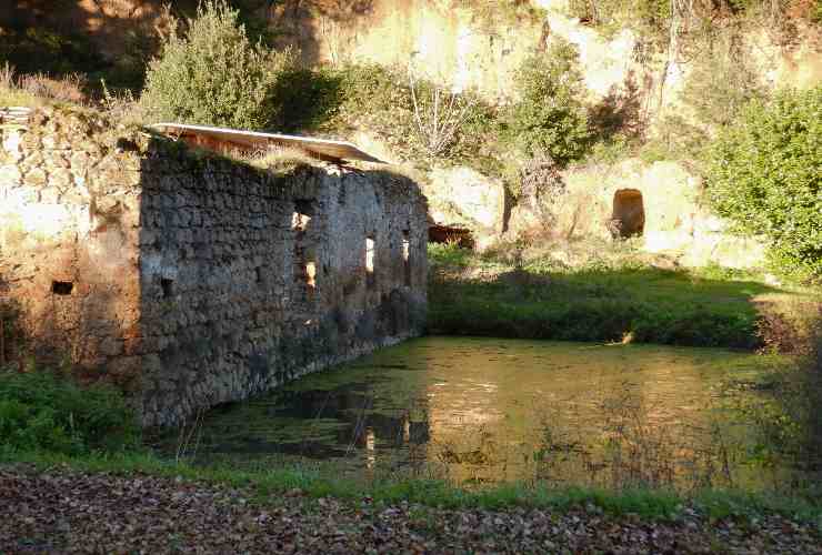 Antico mulino alla Necropoli - Romait.it