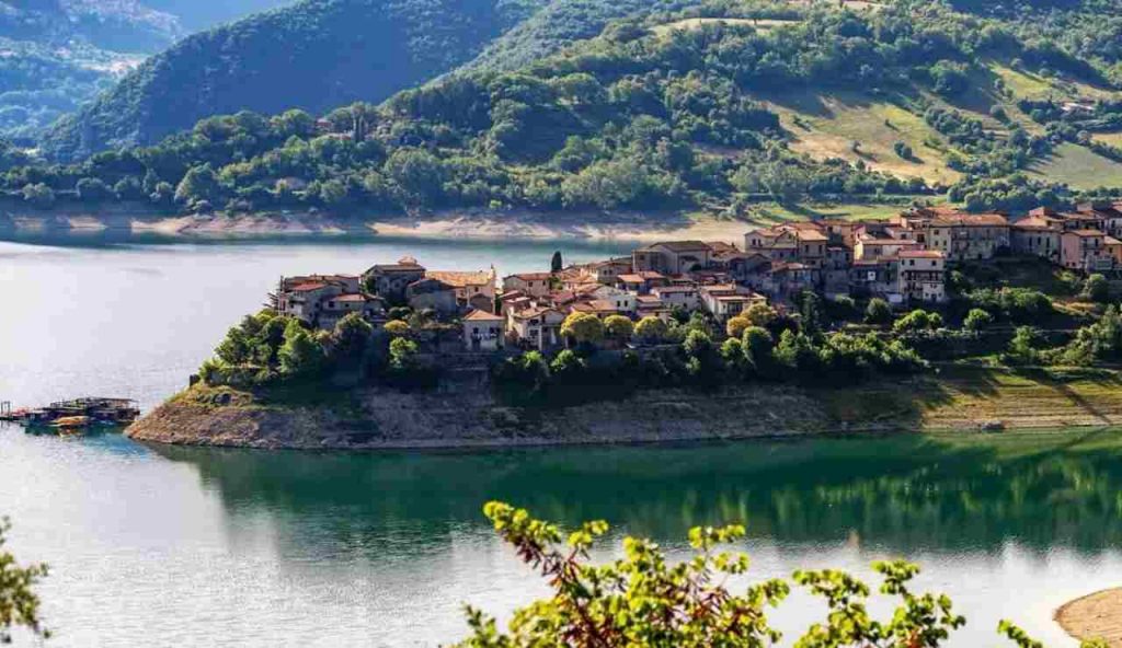 Colle di Tora