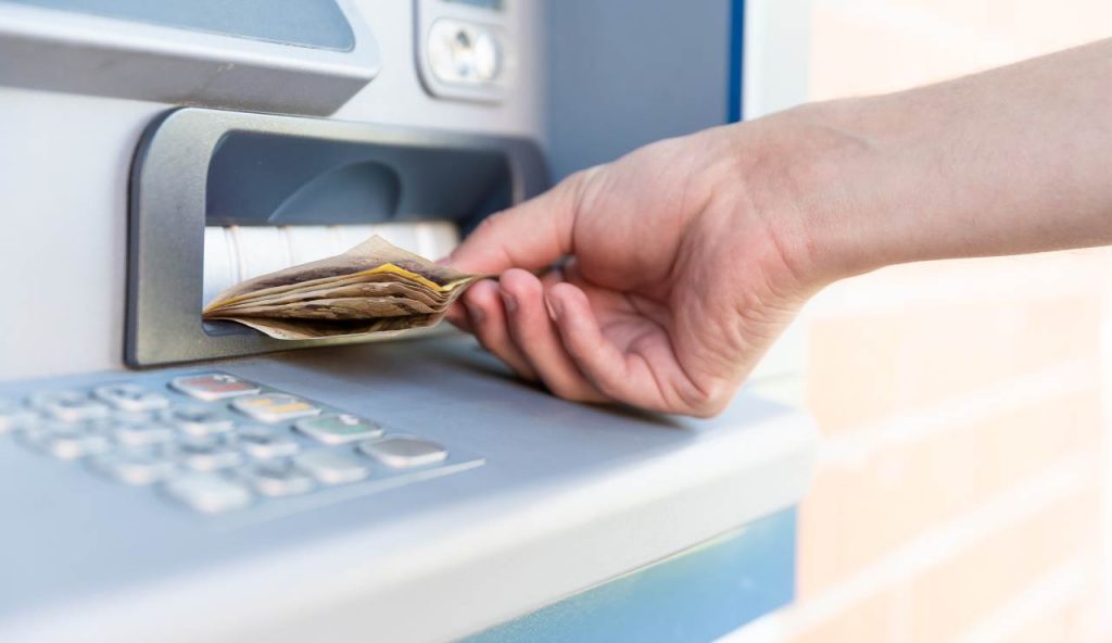 Prelievo contanti euro