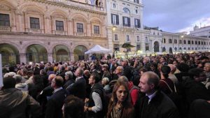 Manifestazione Ranucci a Piazza Santi Apostoli