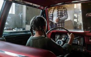 Minorenne alla guida di un'automobile - Romait.it