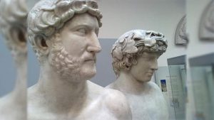 L'imperatore Adriano e l'efebo greco Antinoo