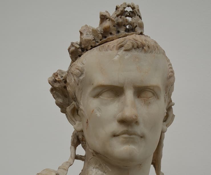 Busto di Caligola