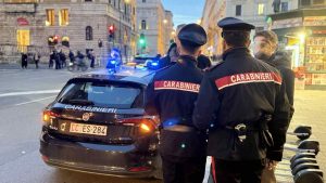Carabinieri, controlli nel centro storico di Roma