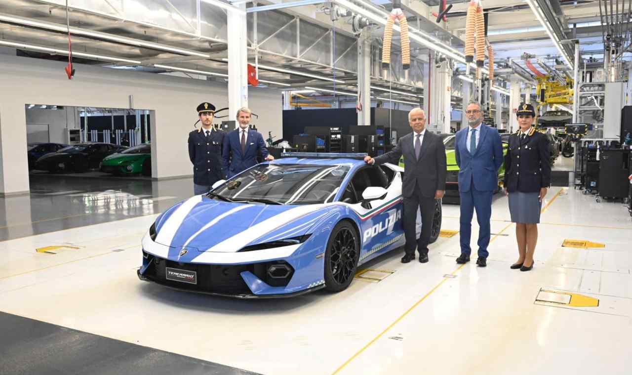Nuova Lamborghini Temerario per la Polizia di Stato