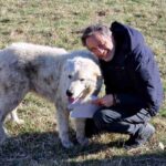 Mario Tozzi con un cane
