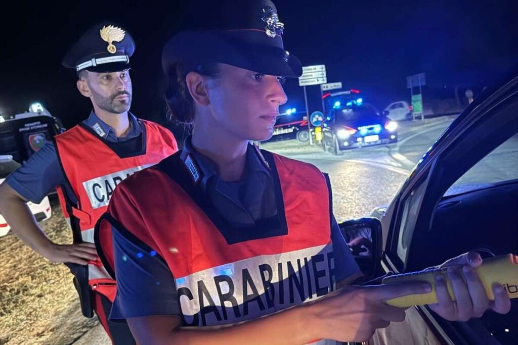Ostia, i controlli dei Carabinieri