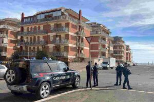 Controlli dei Carabinieri sul Litorale con il 7° e 13° Reggimento